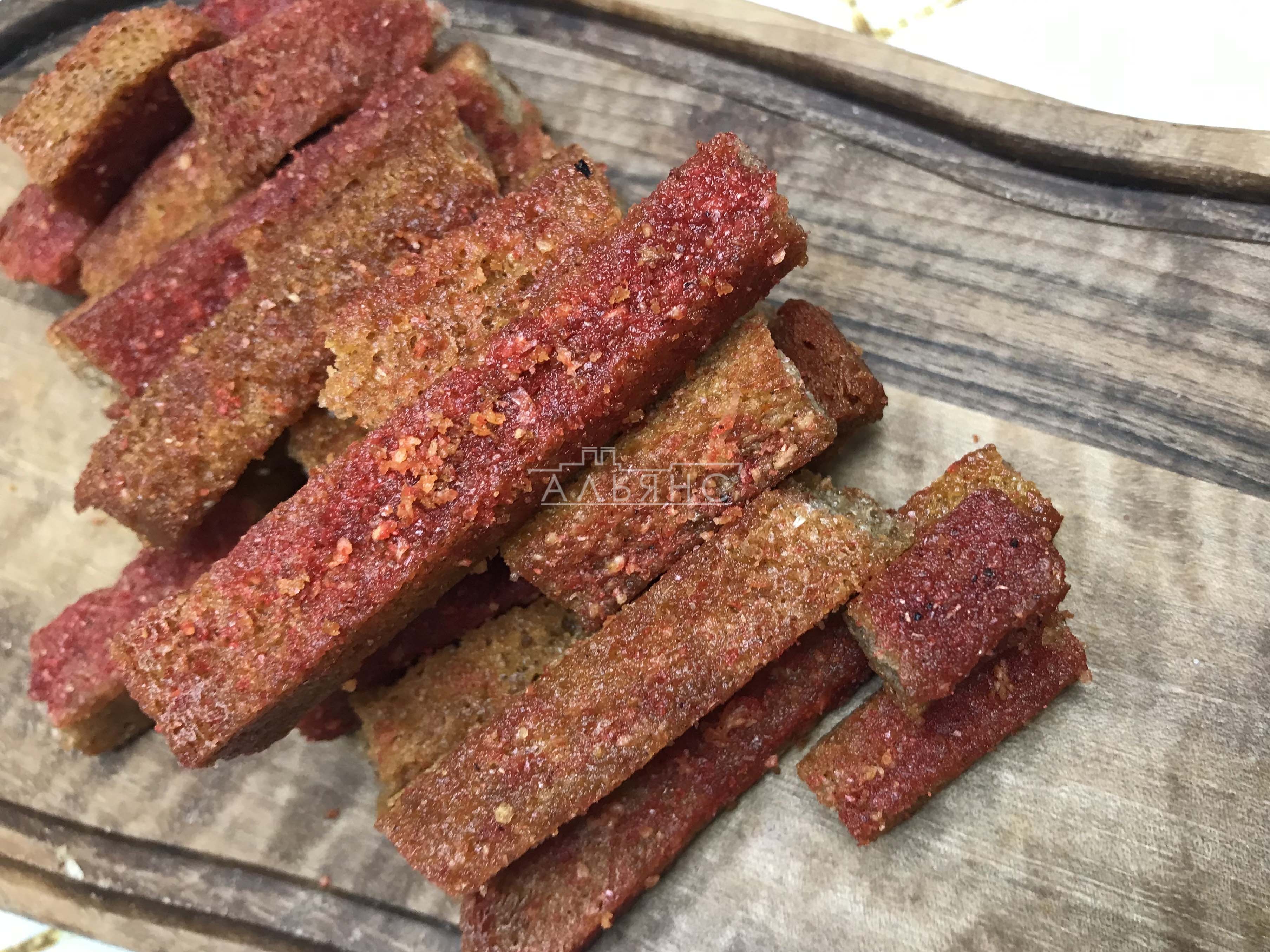 Деревенские гренки с аджикой в Казани