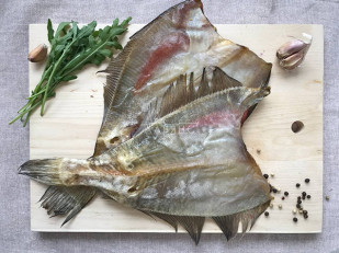 Тюлька вяленая: Камбала ёрш (Мурманская) вяленая