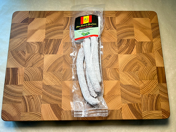 Колбаски сыровяленые Mini Fuet "С халапеньо" (80 гр.) в Казани