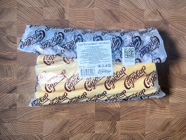 Сыр 1 кг ГОРНЫЙ СЫРОВАР (Балыковый копчёный) в Казани